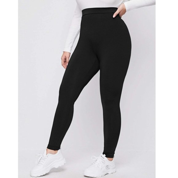 SHEIN Pants - SHEIN Mulvari Plus Solid High Waist Leggings in Black Size 3XL NWOT